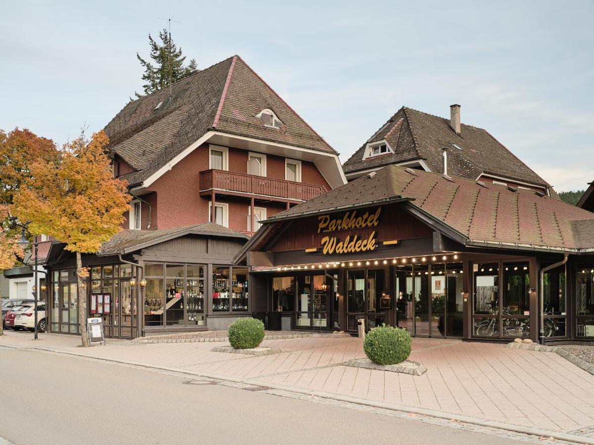 Gaestehaus Waldeck ティティゼー・ノイシュタット エクステリア 写真