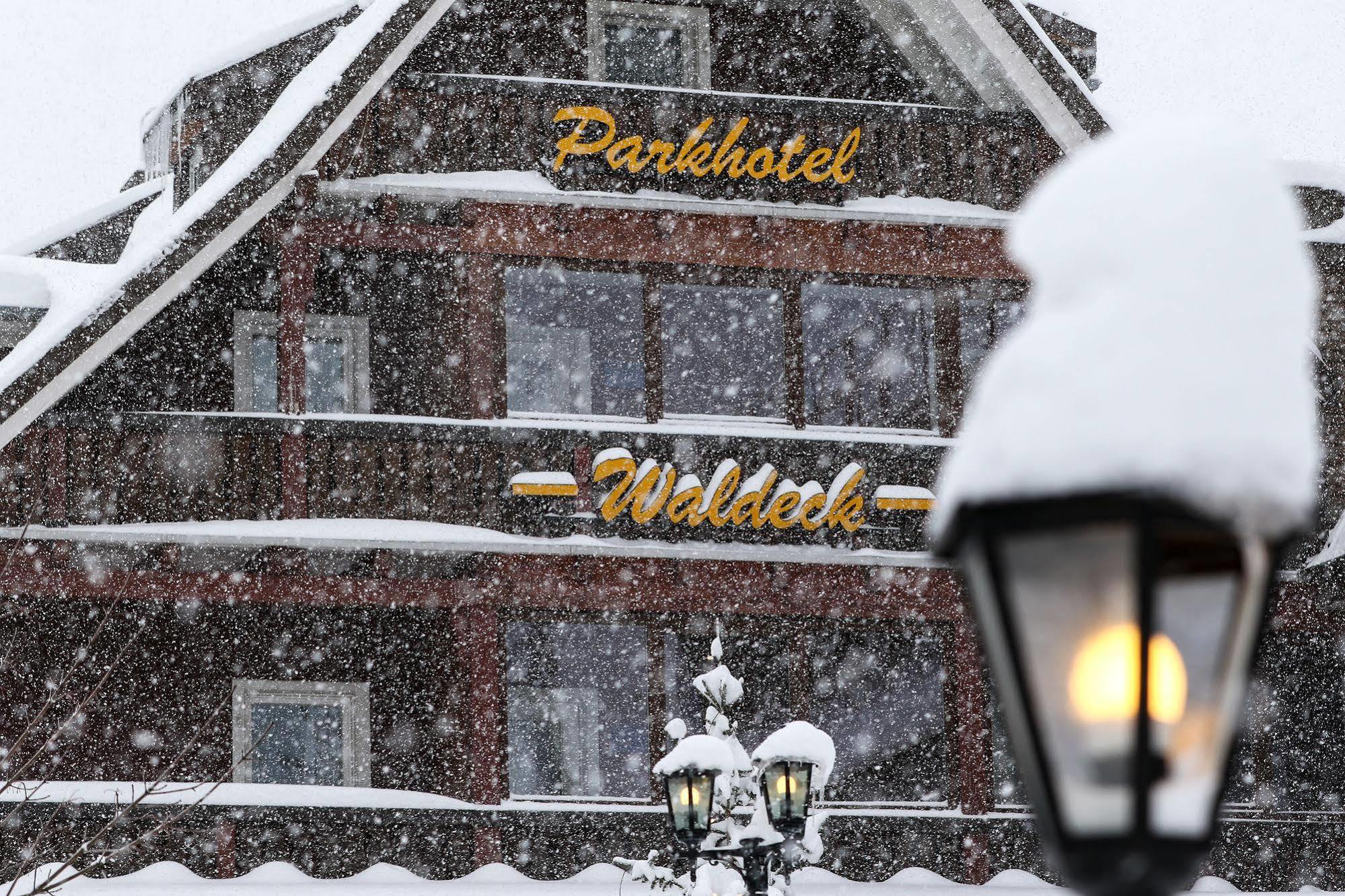 Gaestehaus Waldeck ティティゼー・ノイシュタット エクステリア 写真